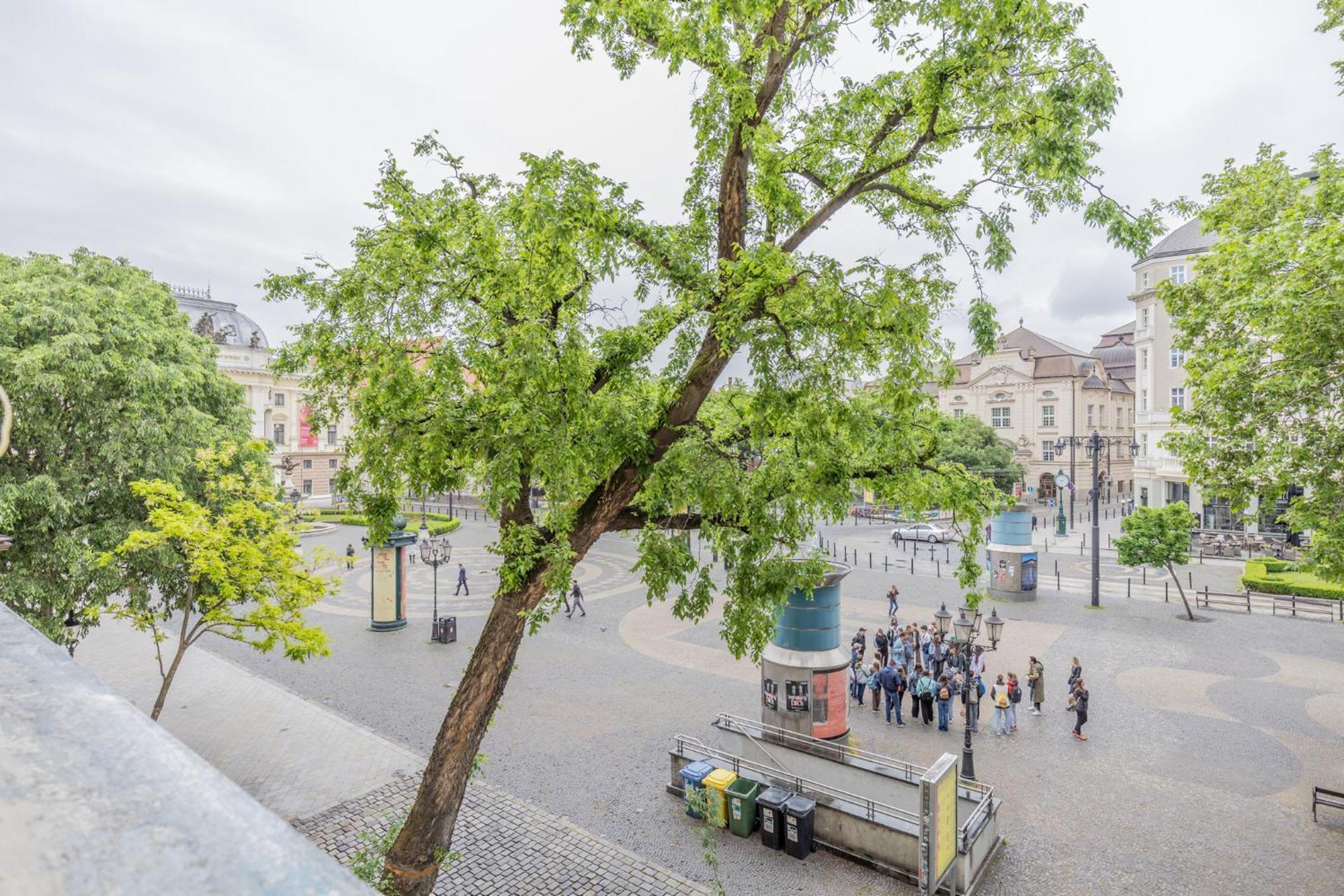 The Heart Of The * Pressburg